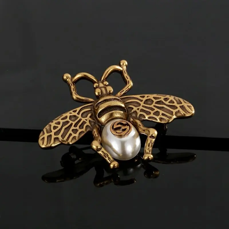 gucci brooches pour femme s_12526b0